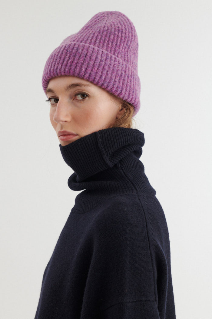 Basic Apparel Sally Beanie Tilbehør 903 Violet Tulip